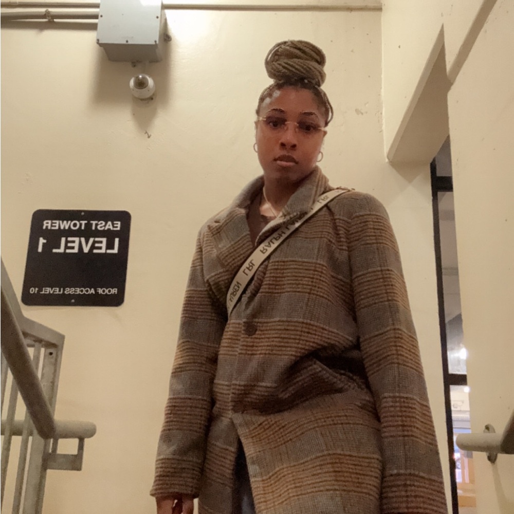 Meet your Posher, Ashley